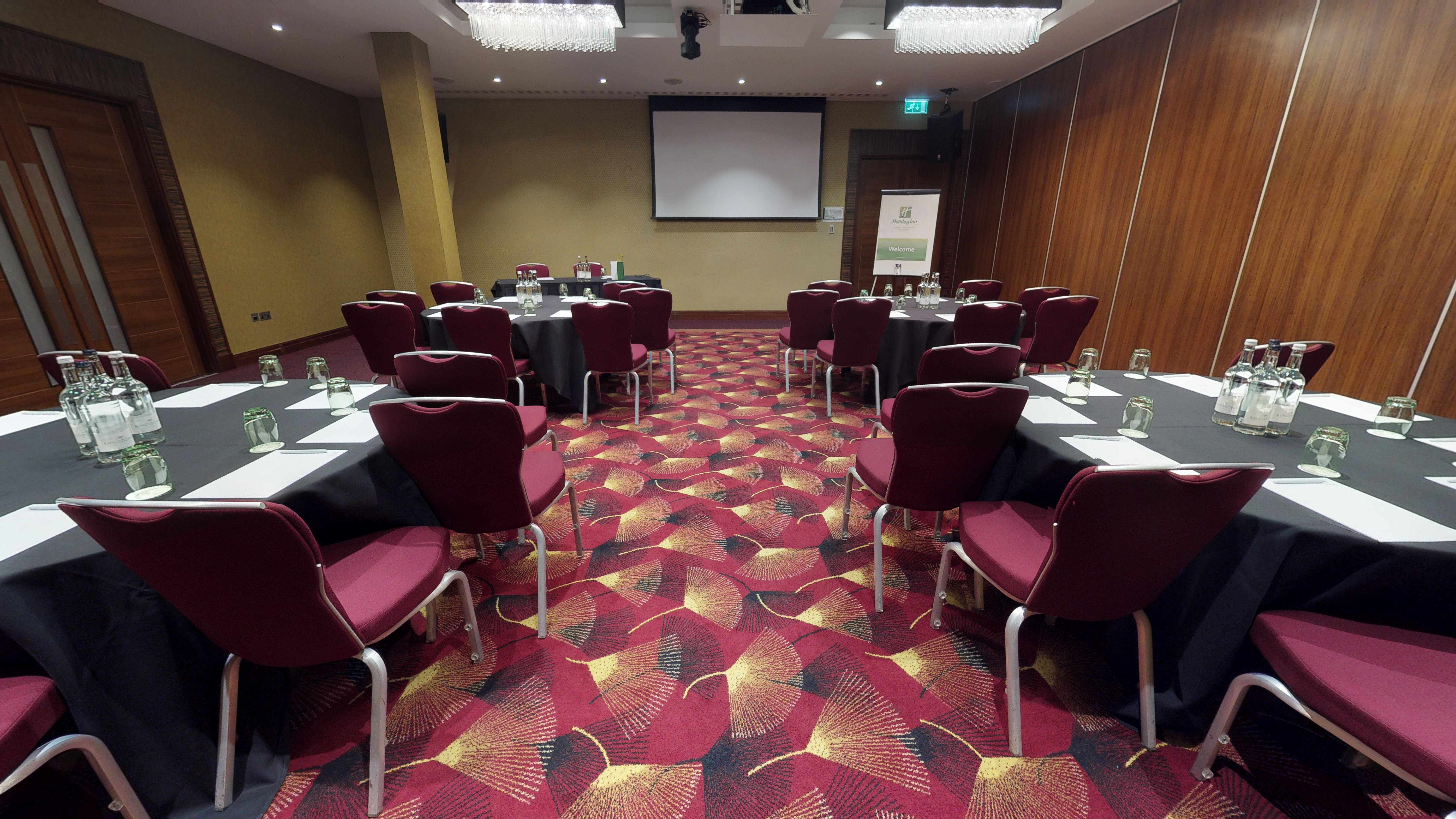 Holiday Inn London - Kensington High St. by IHG 74/81