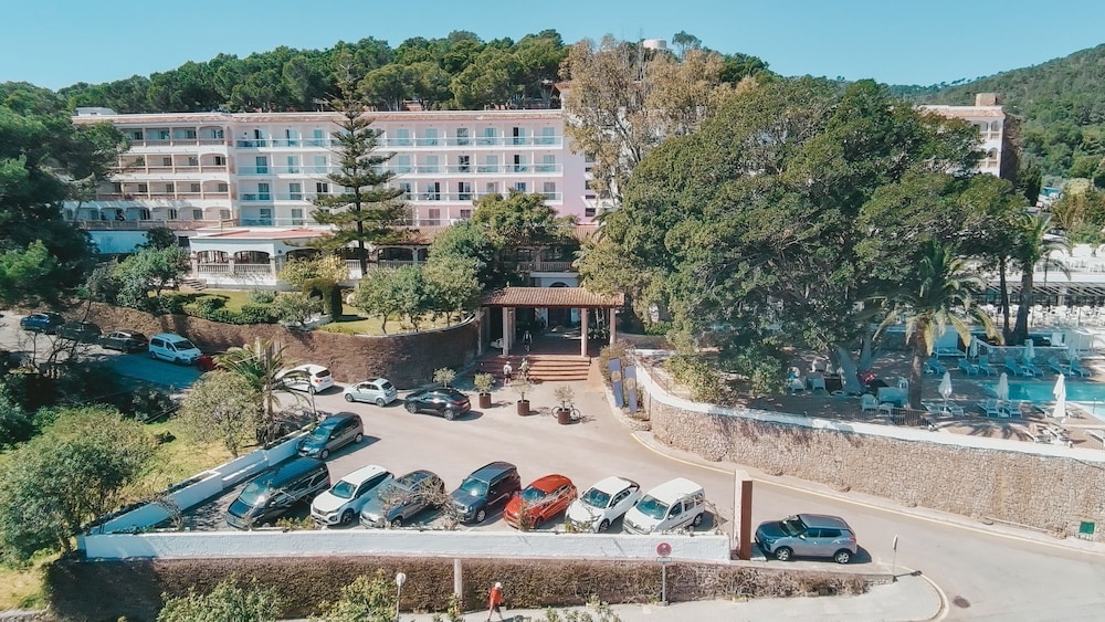 Hotel Na Taconera Sport & Relax 63/72