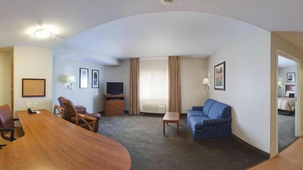 Candlewood Suites Conway 34/65