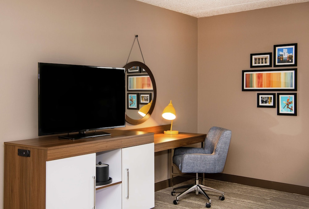 Hampton Inn Cleveland Solon Oh 44/60