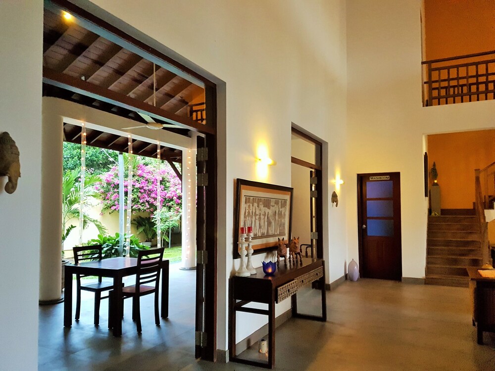 Imagine Villa Hotel 21/50
