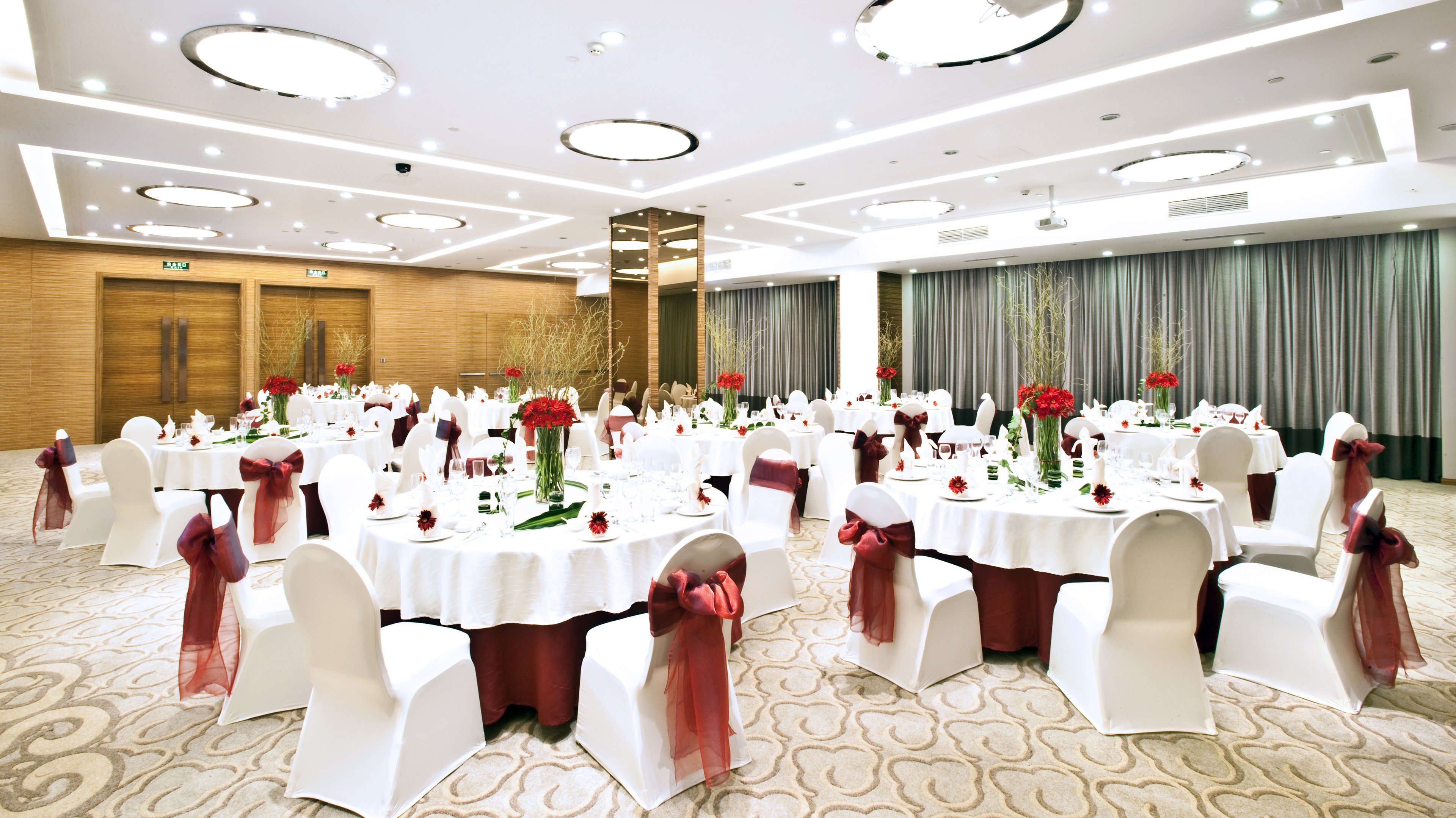 HOLIDAY INN BEIJING DESHENGMEN 43/50