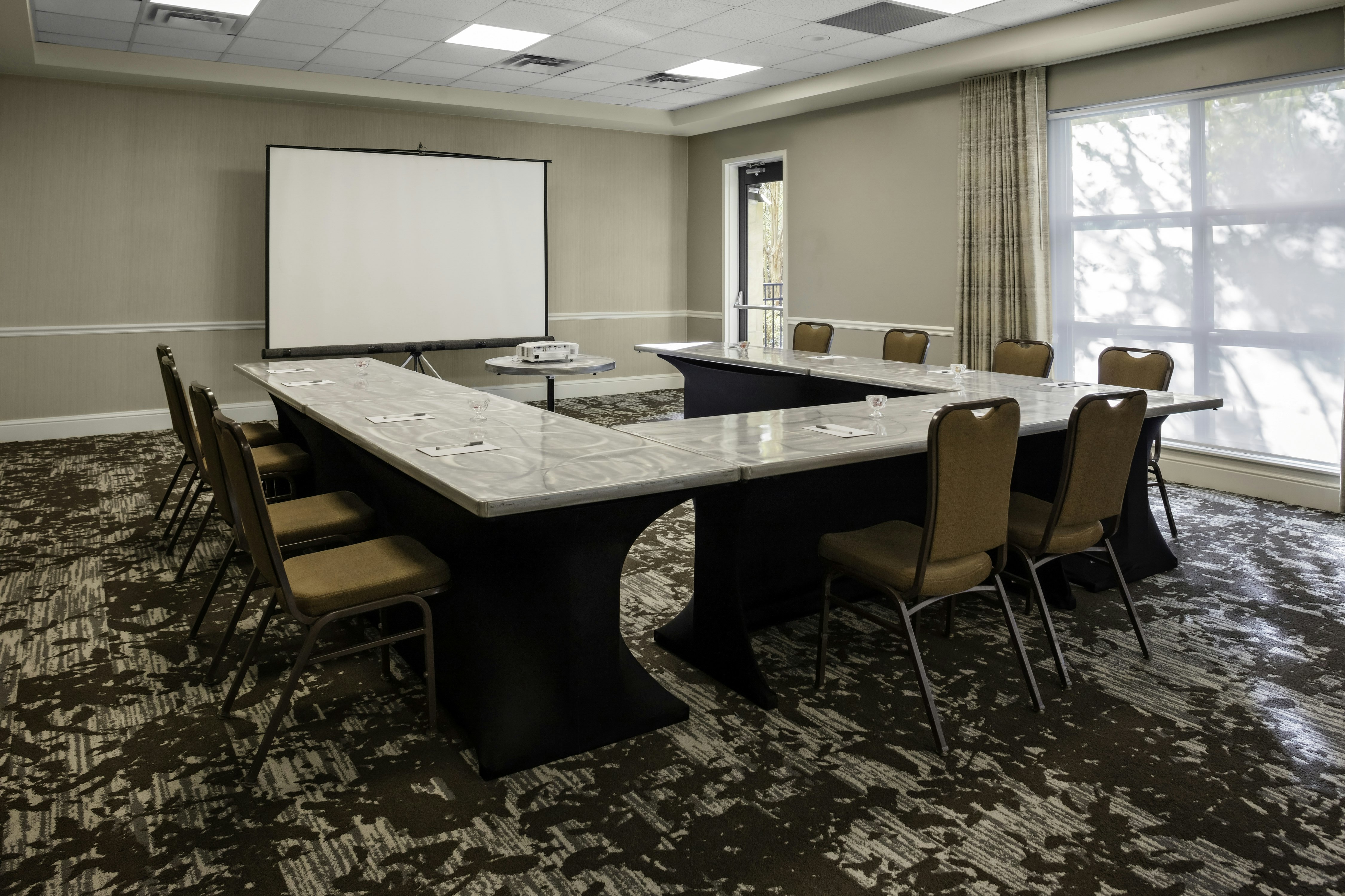 Hilton Garden Inn Atlanta Perimeter Center 61/64