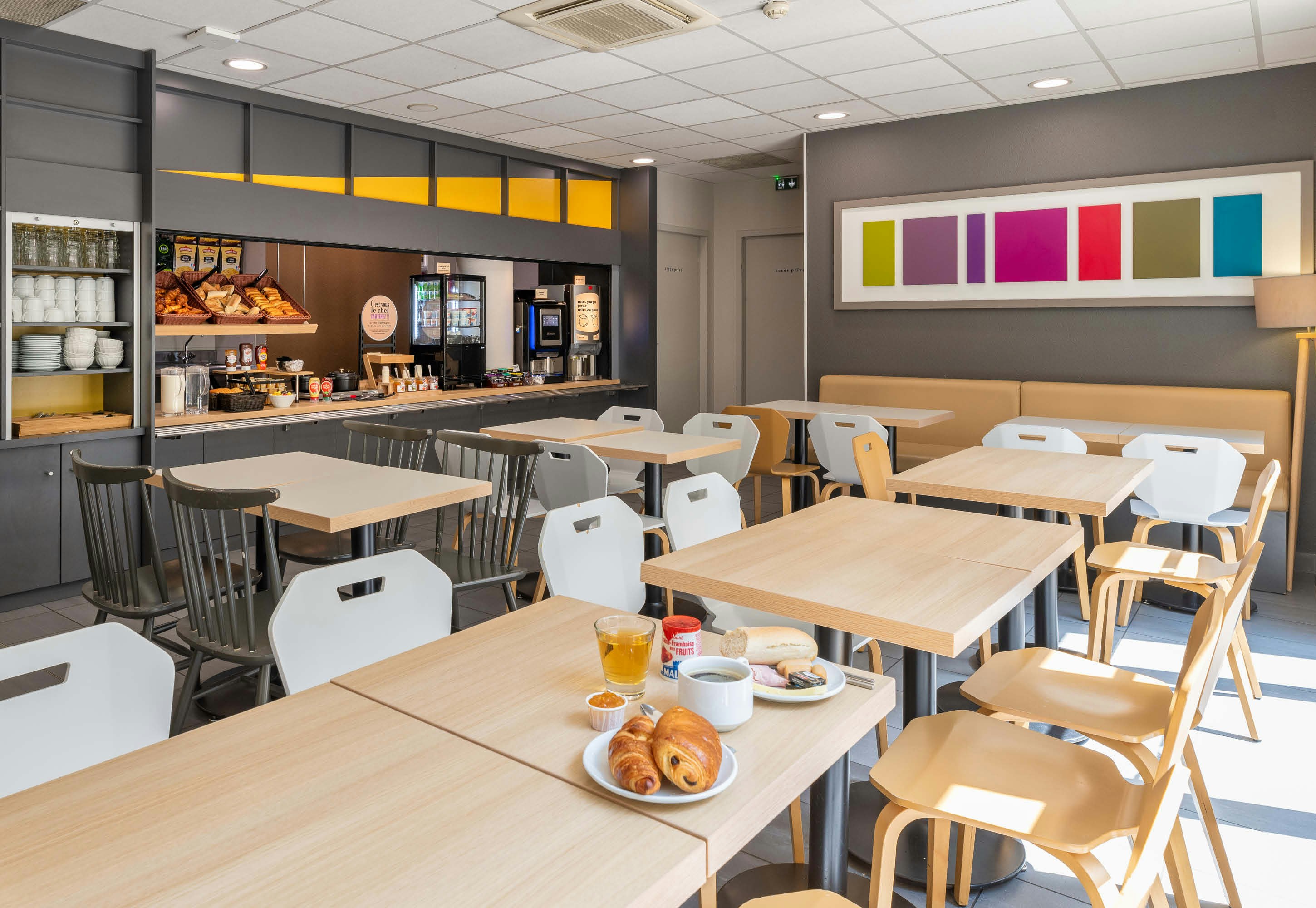 B&B Hotel Lyon Caluire Cite Internationale 22/33