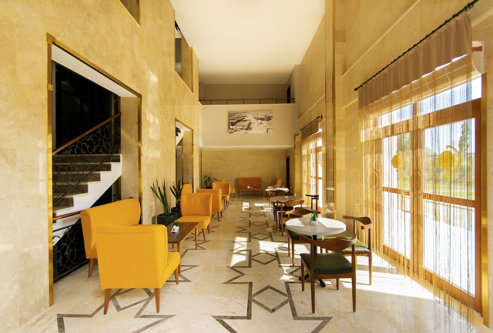 Connect Thermal Hotel 41/50