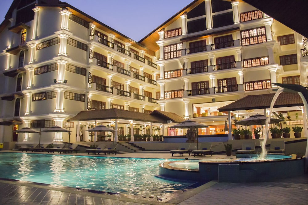 REGENCY ANGKOR HOTEL 3/50