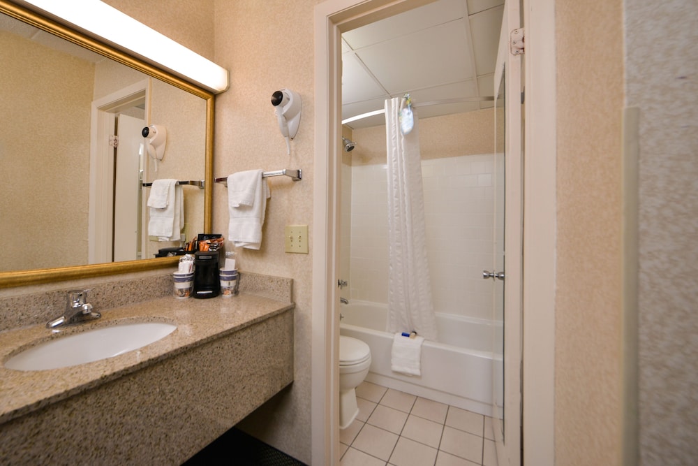 Days Inn by Wyndham Doswell - Kings Dominion Area 34/38