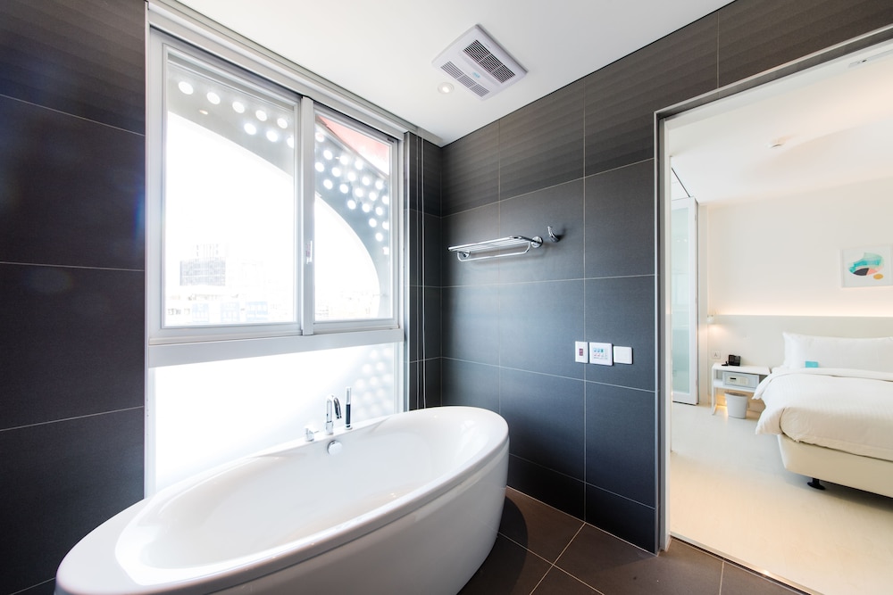 HOTEL POISPOIS 15/56