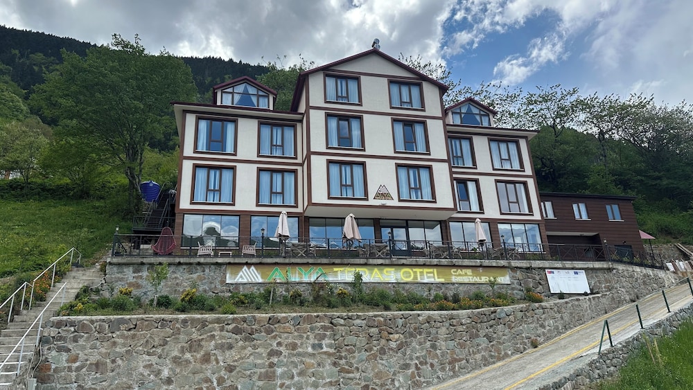 Alya Teras Otel 2/46
