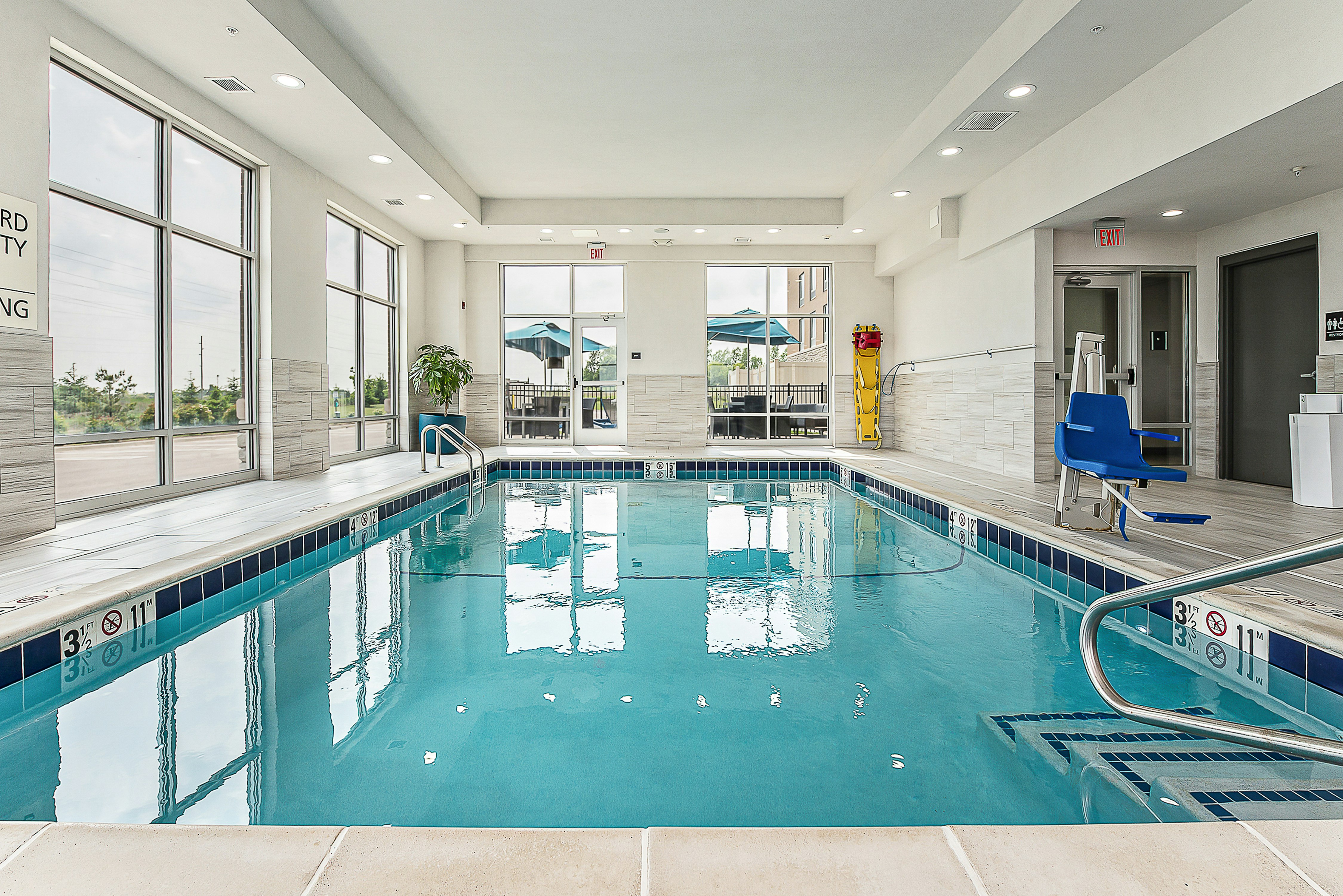 Hampton Inn and Suites Howell 15/41
