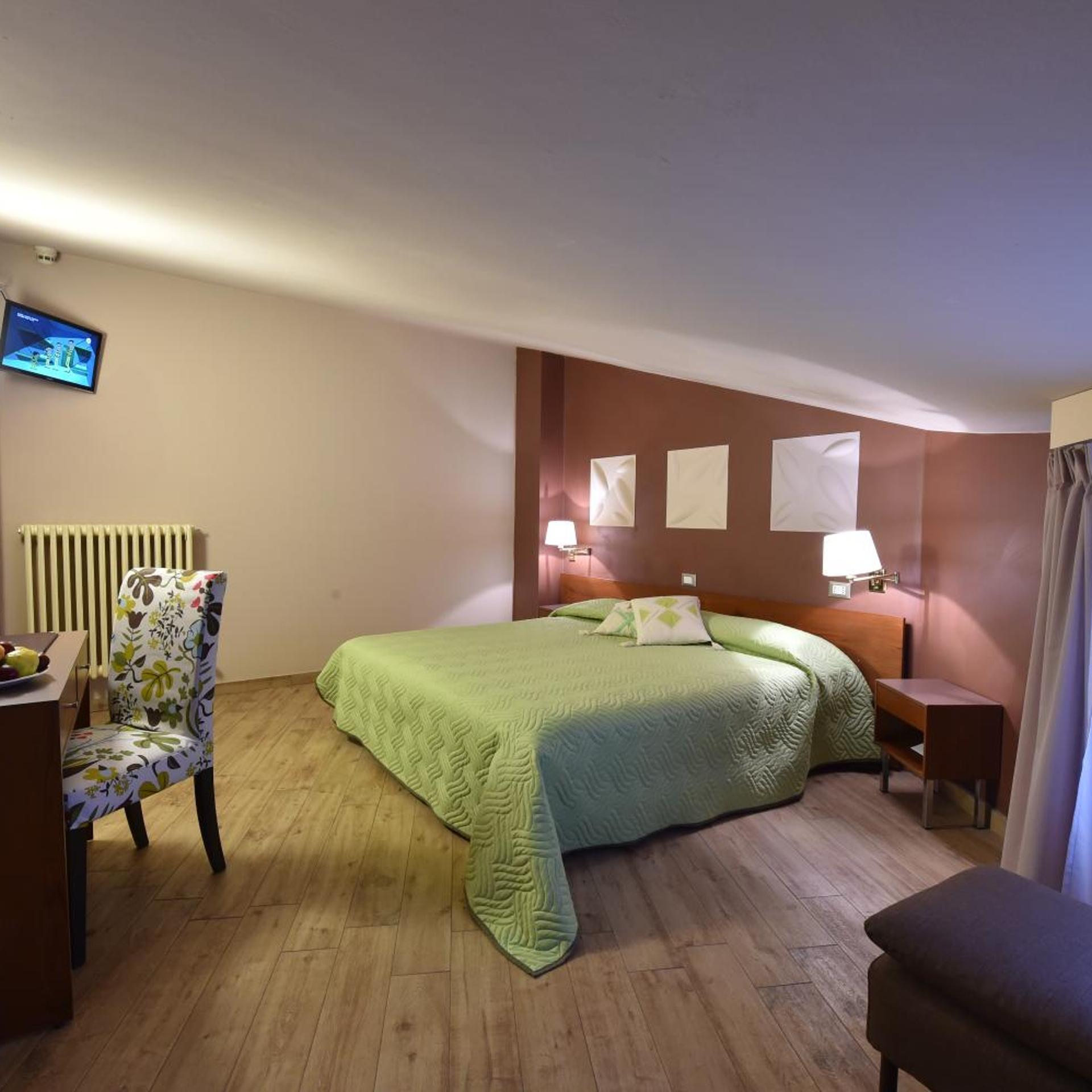 Ambra Hotel 8/26
