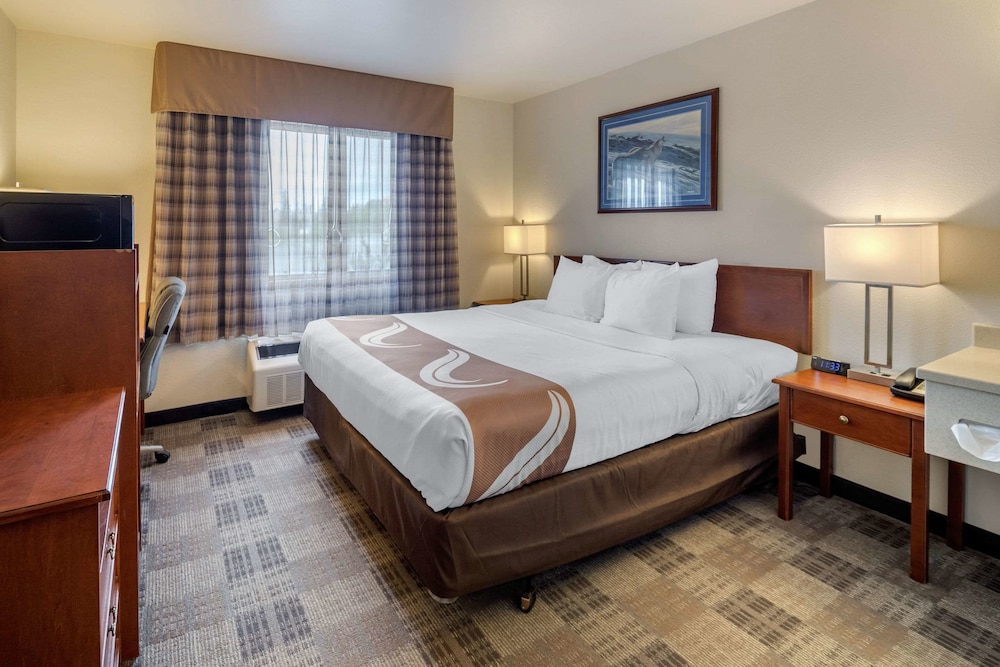 Quality Inn Kenai, AK 13/40