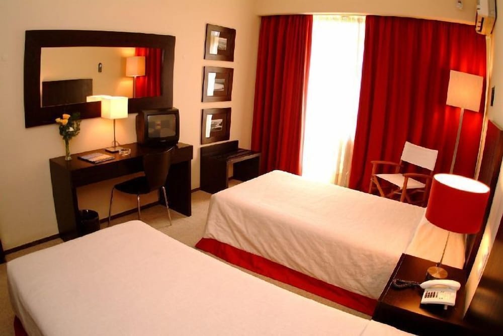 Carcavelos Beach Hotel 20/63