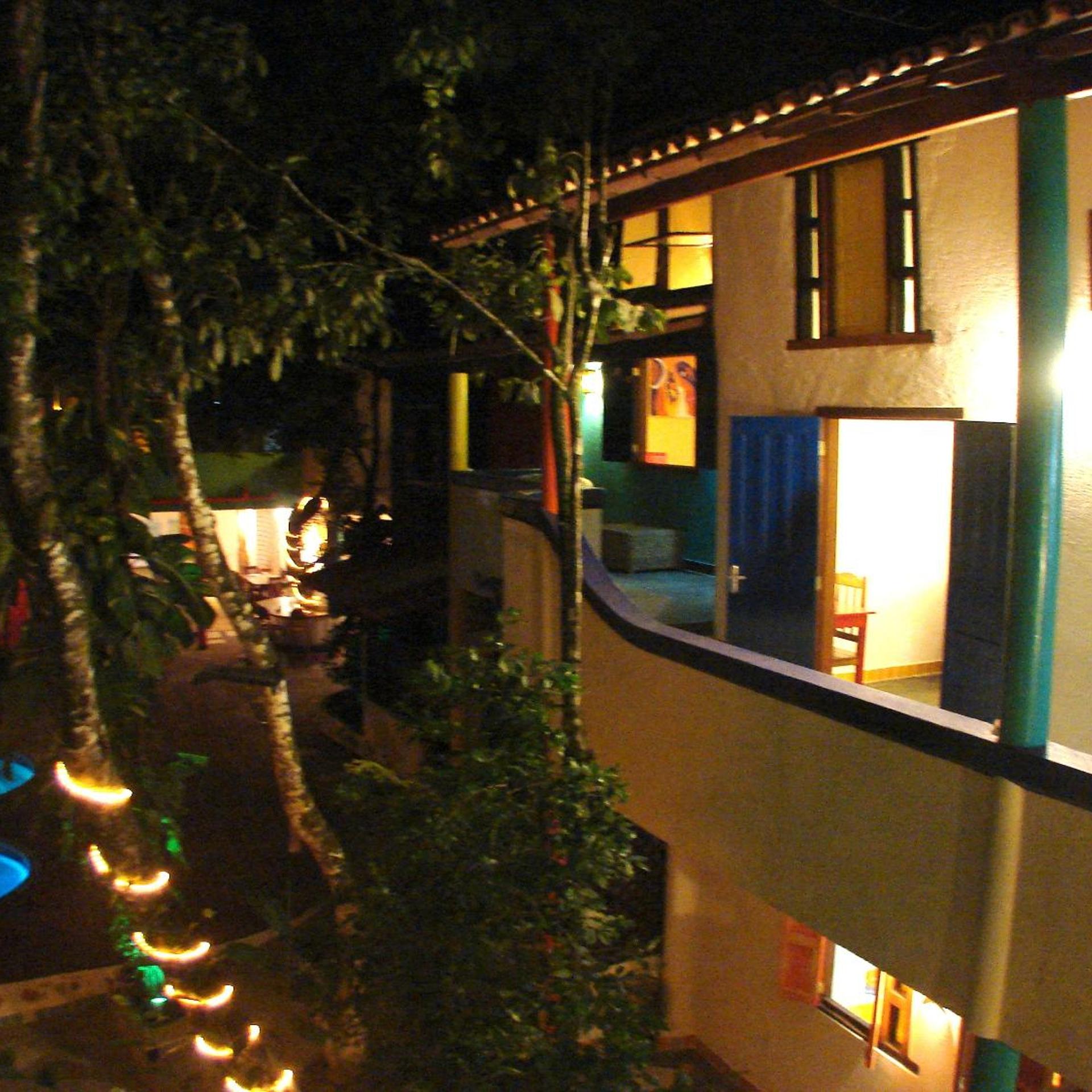 Aos Sinos dos Anjos Art Hotel 46/50