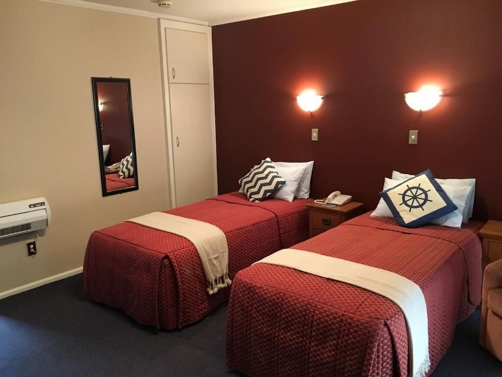 Parklands Motor Lodge 25/65