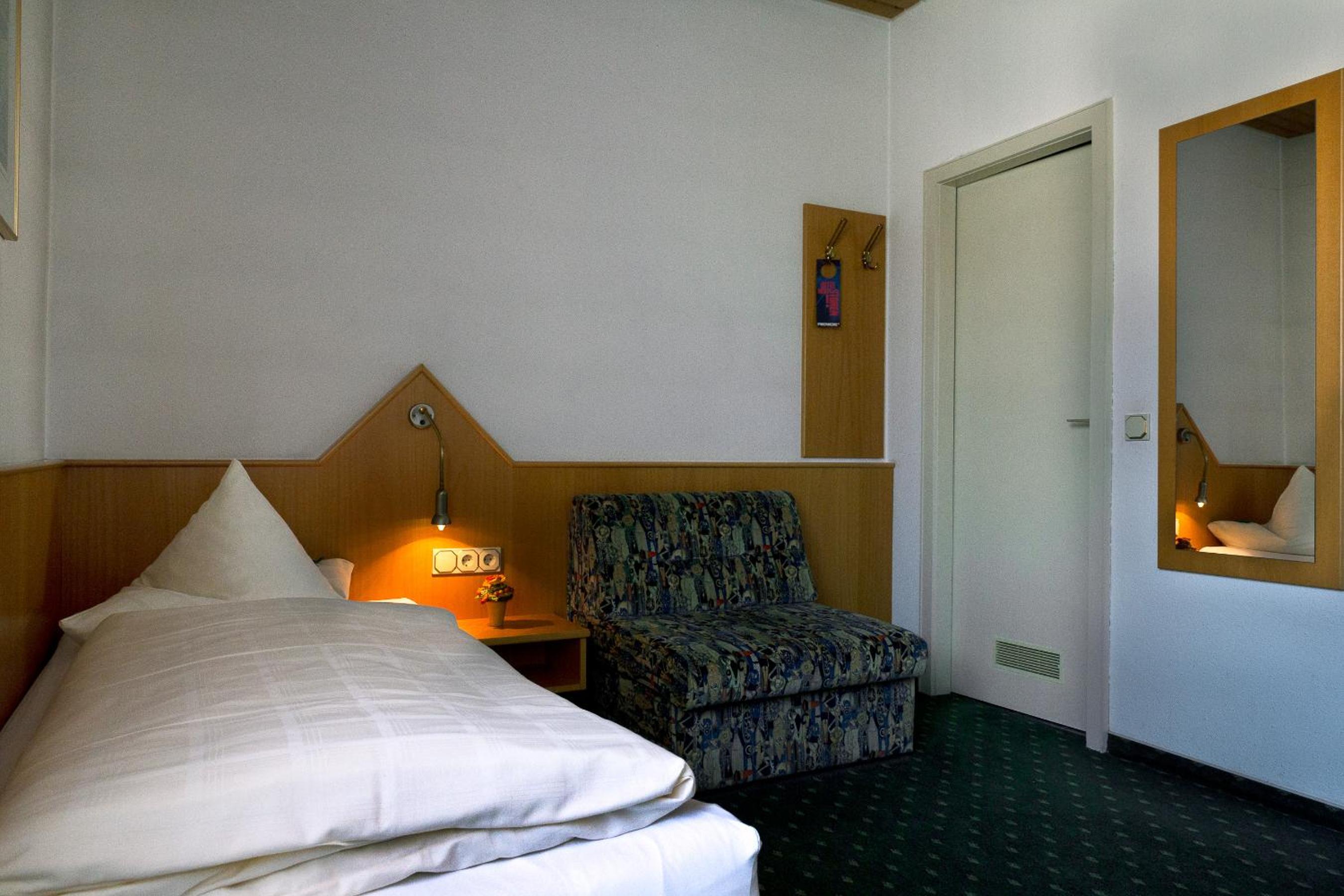 Hotel Deutsches Haus 11/60