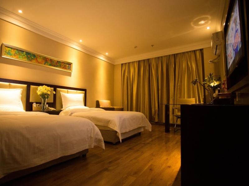 GreenTree Inn Huanggang Hong An Wal-Mart Plaza Business Hotel 23/50
