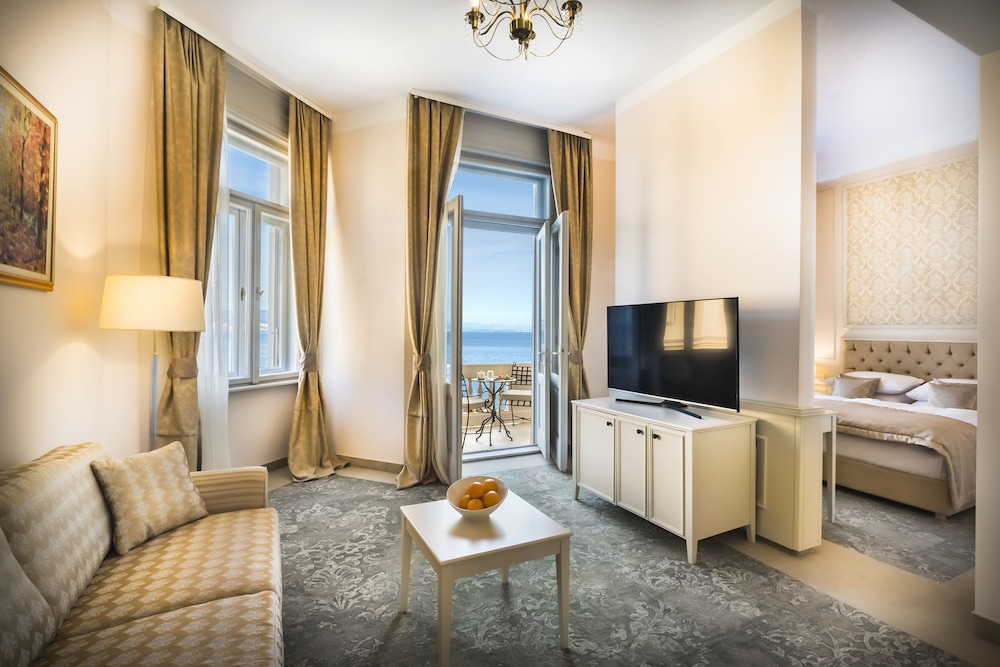 Hotel Bellevue 30/50