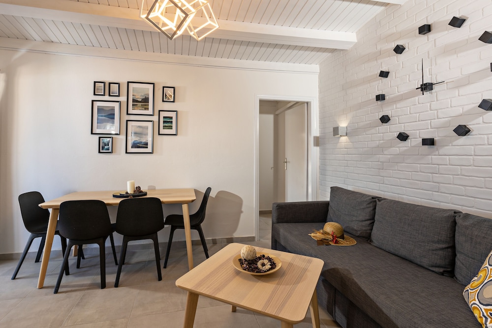 Castello Apartments 27/50