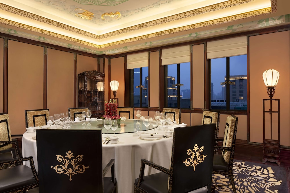 Restaurant-cafeteria