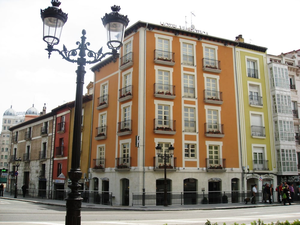 Hotel Via Gotica 2/44