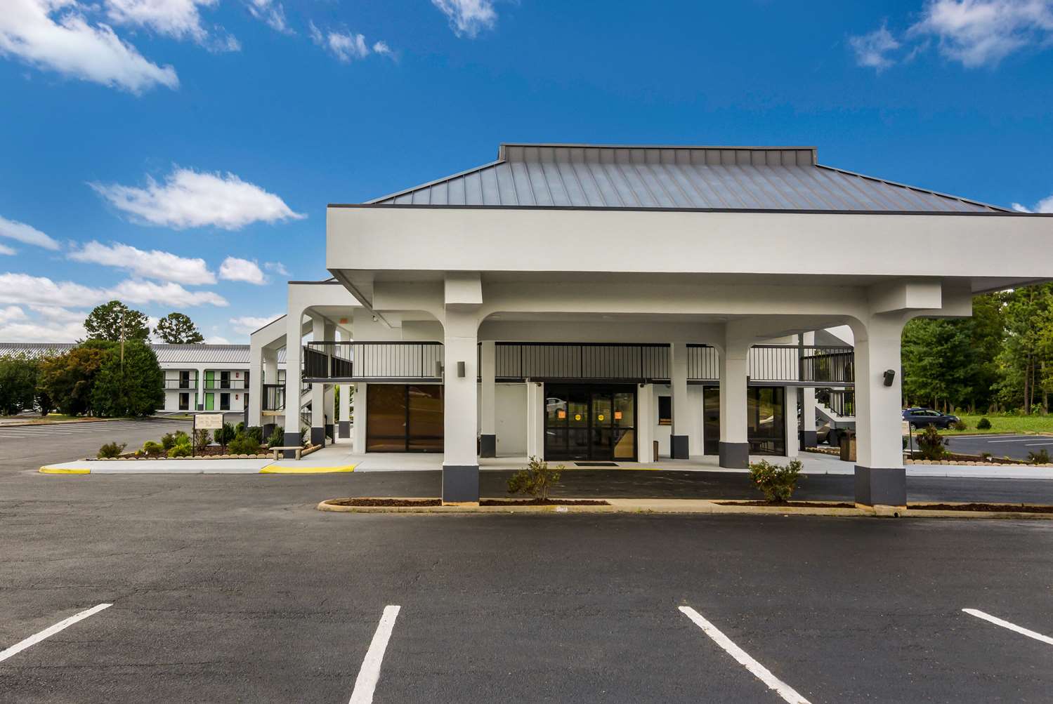 Quality Inn Emporia, VA 15/16