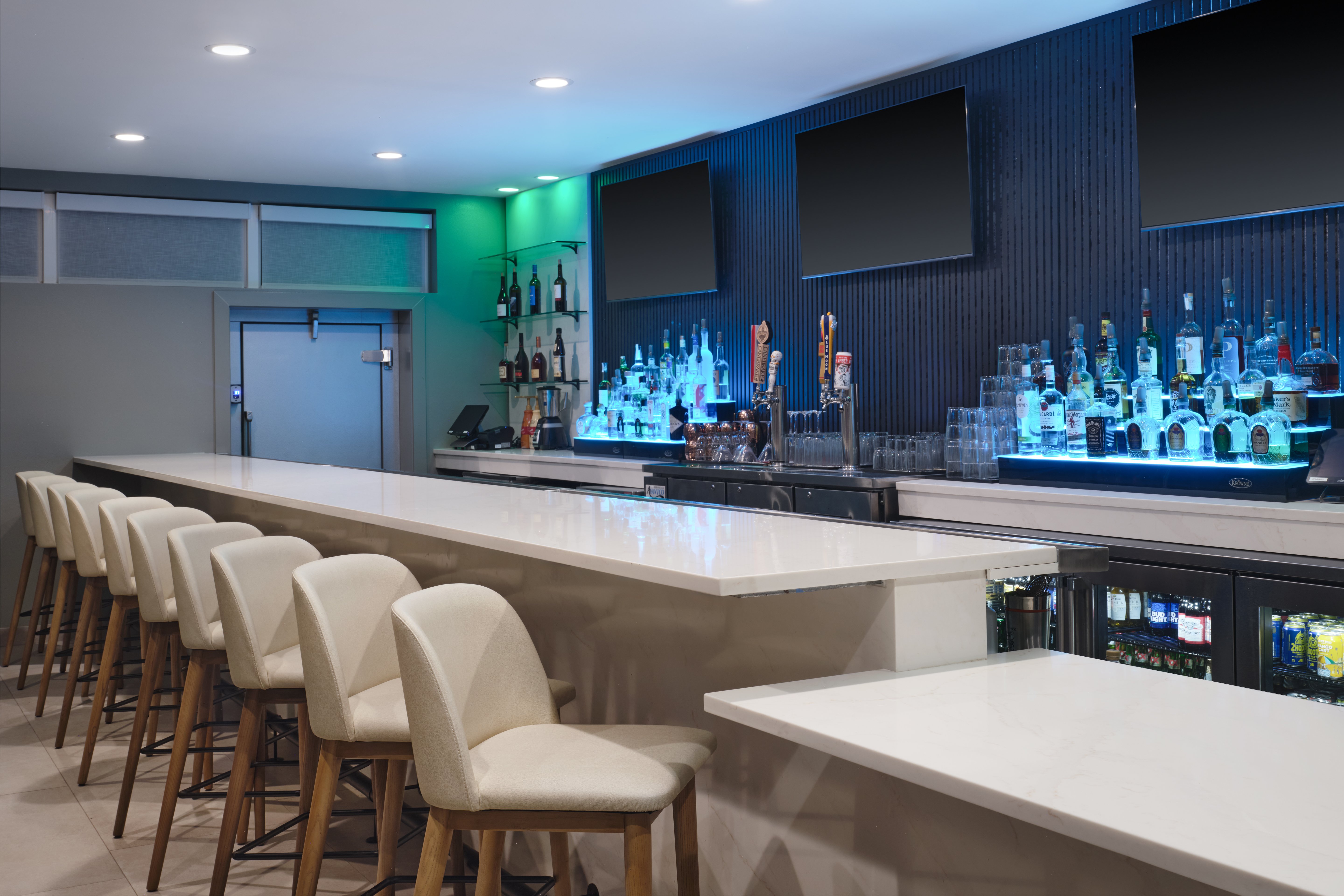 Holiday Inn Gonzales 35/50