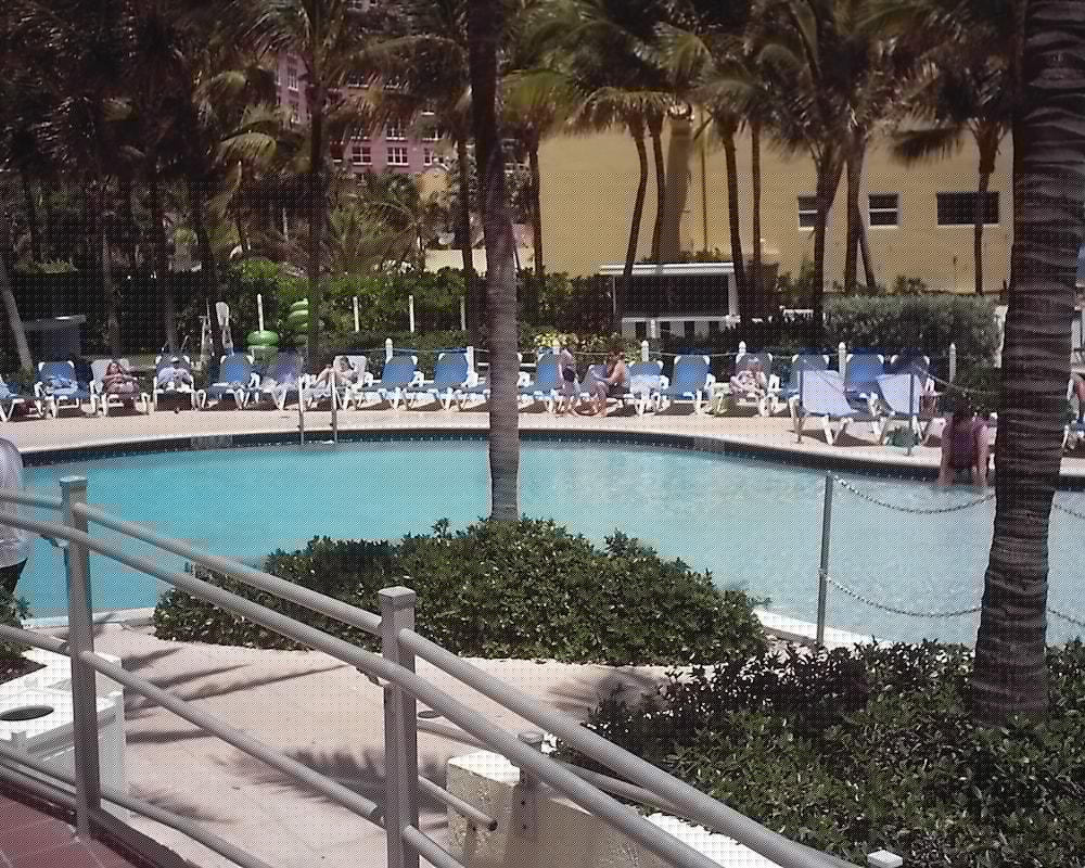 Pelican Grand Beach Resort A Noble House Resort 70/75
