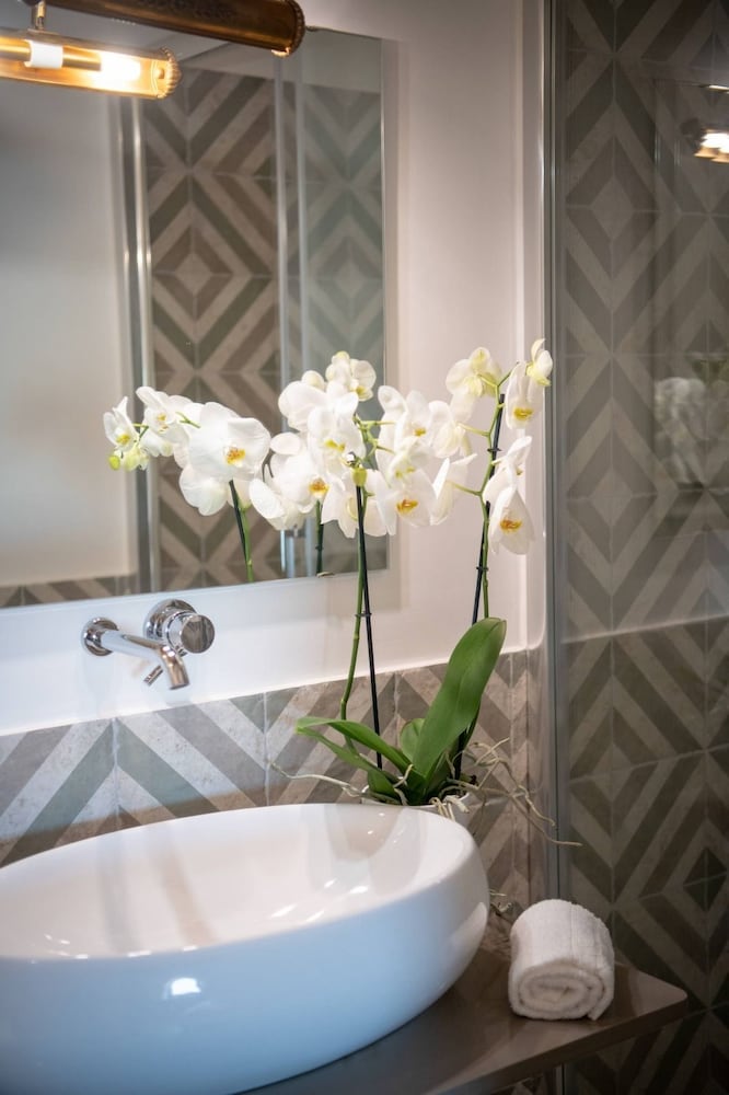 Don Giulio Luxury Rooms 46/48