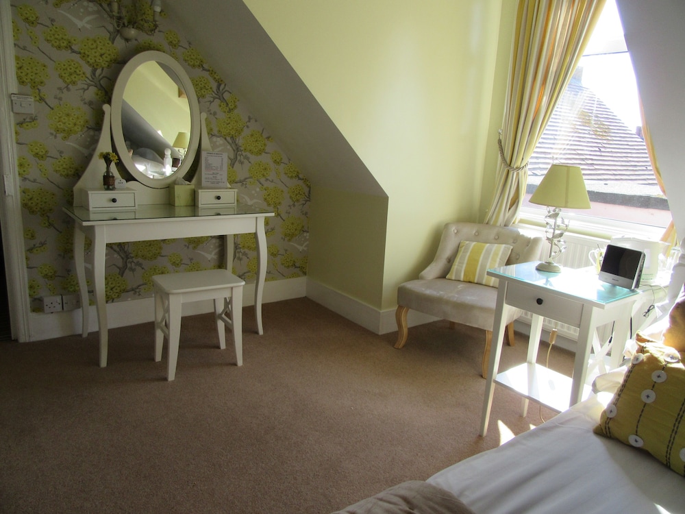 The Langtons Guest House 41/50