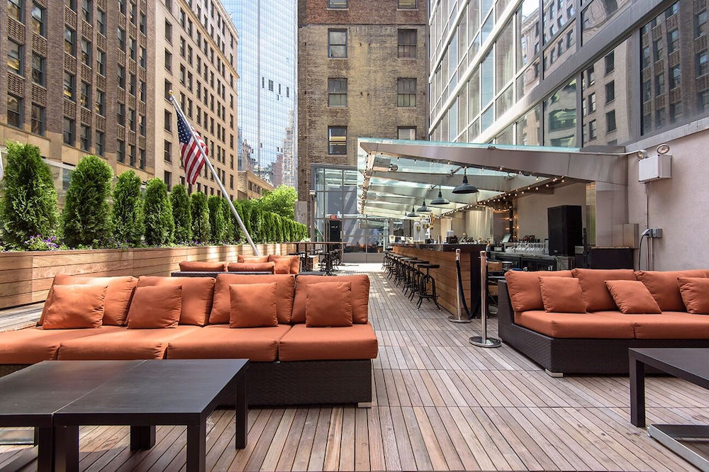 Hilton Garden Inn New York/Midtown Park Ave 26/51