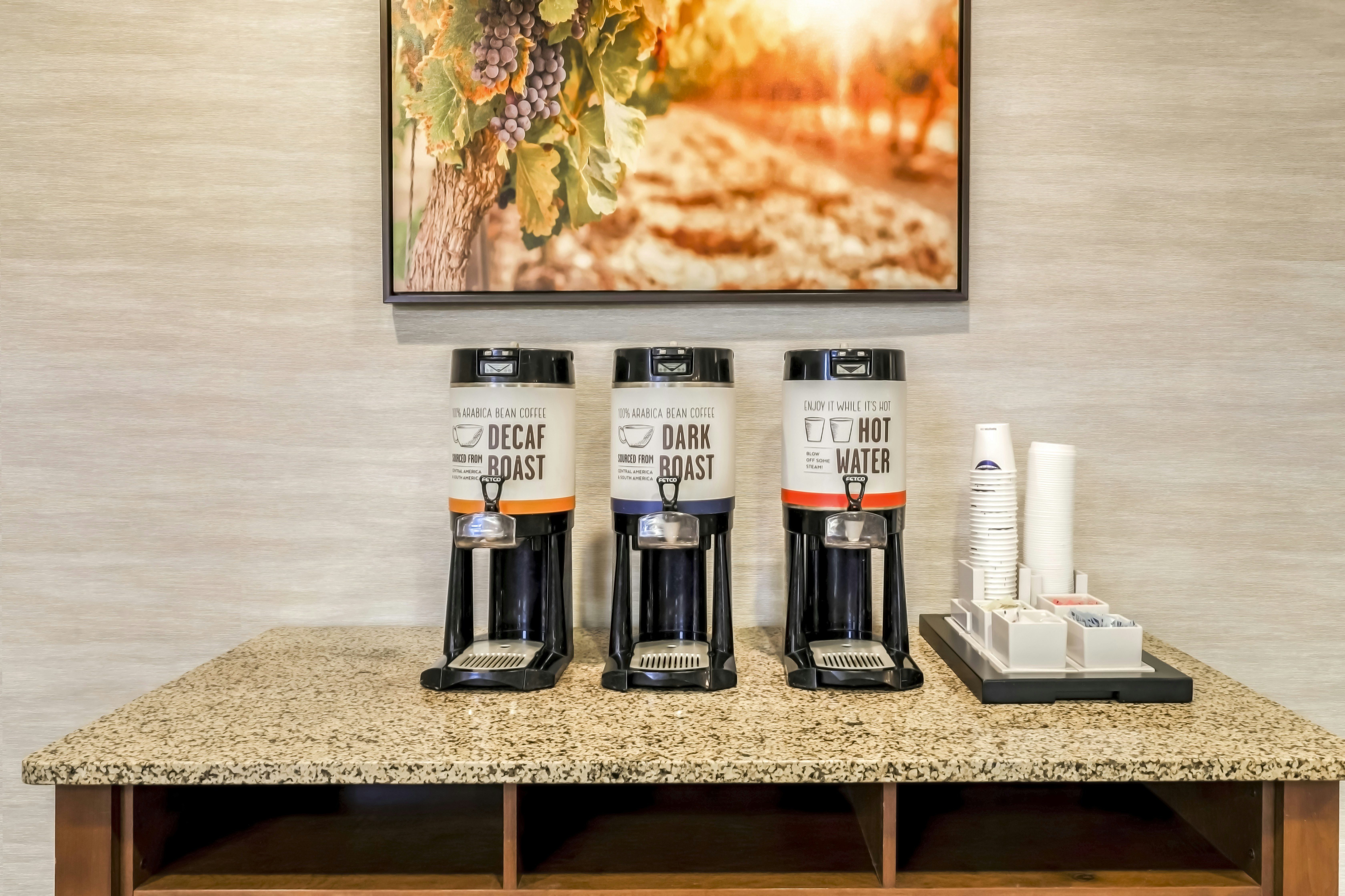 Hampton Inn & Suites Windsor - Sonoma Wine Country 20/40
