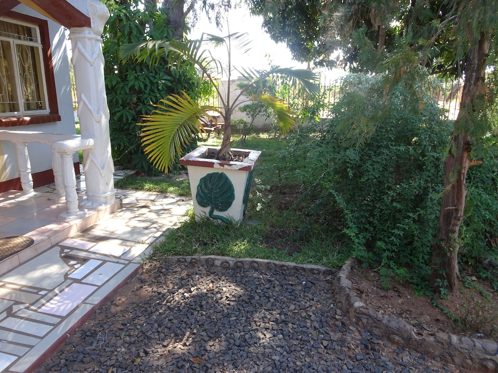 White Rose Lodge 40/50