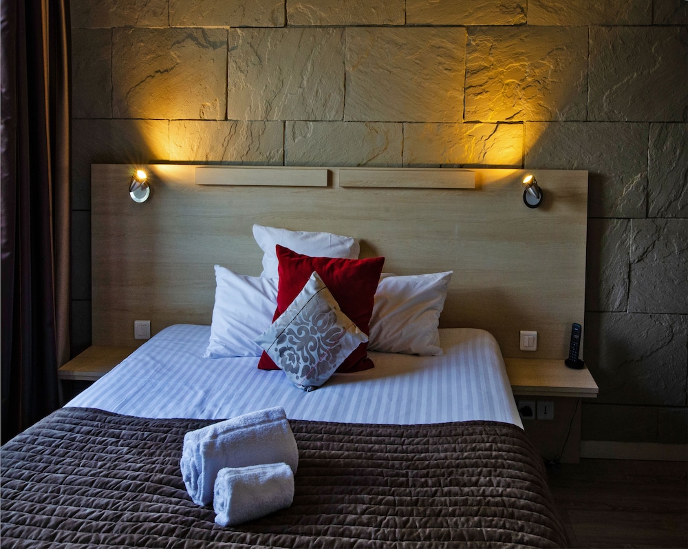 Grand Hotel de Sarlat 36/50