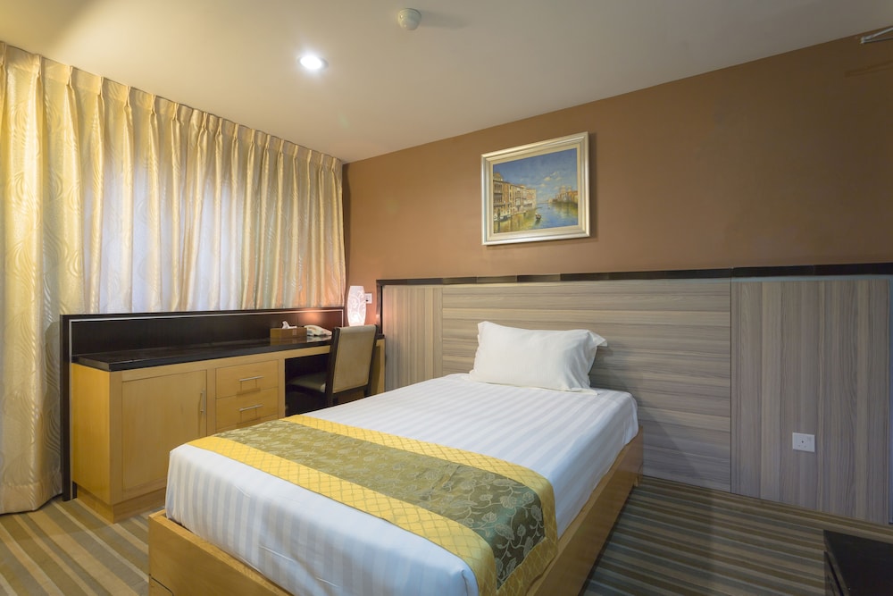 DELUXE, SINGLE, SINGLE BED