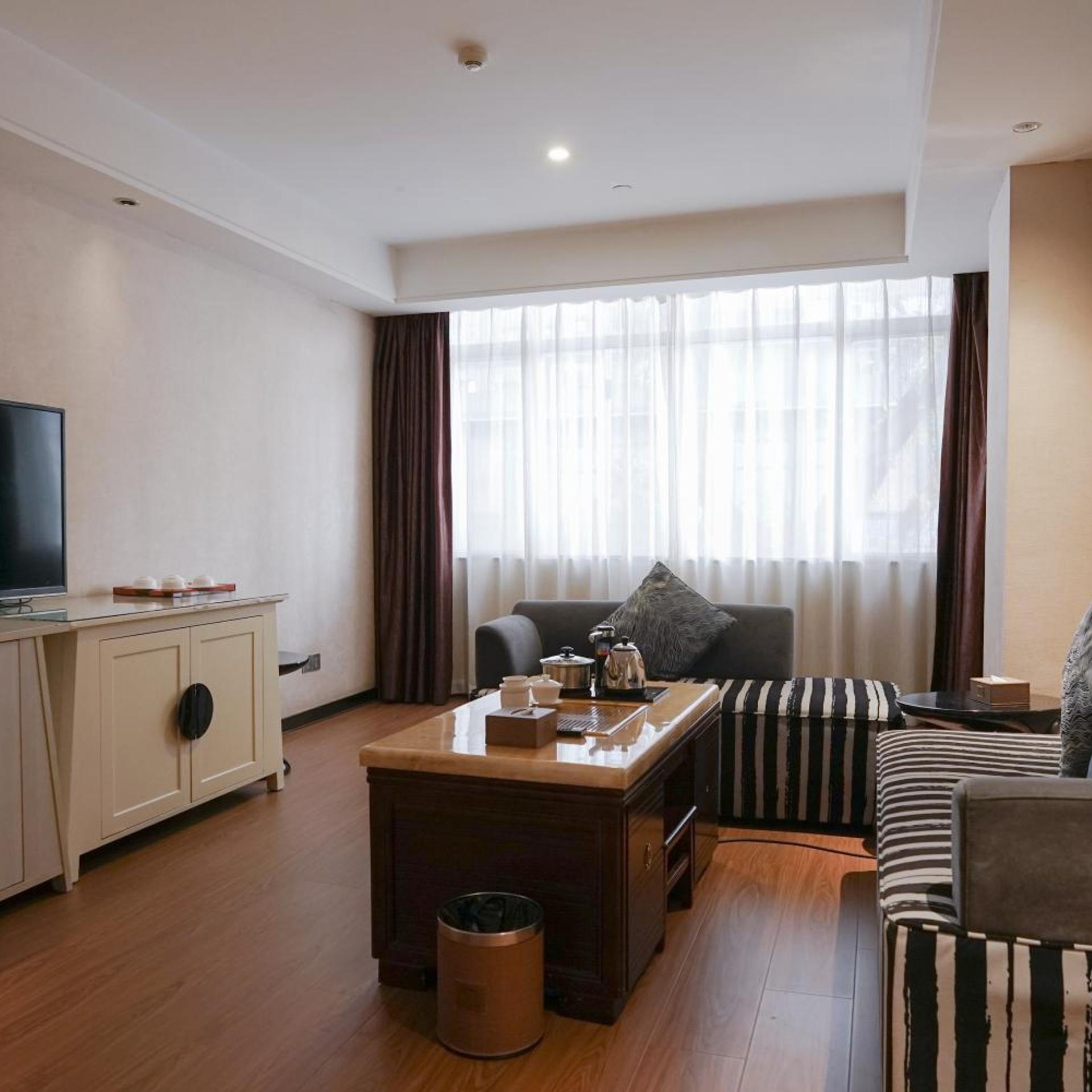 Paco Business Hotel Guangzhou Tianhe Coach Terminal Branch 53/68