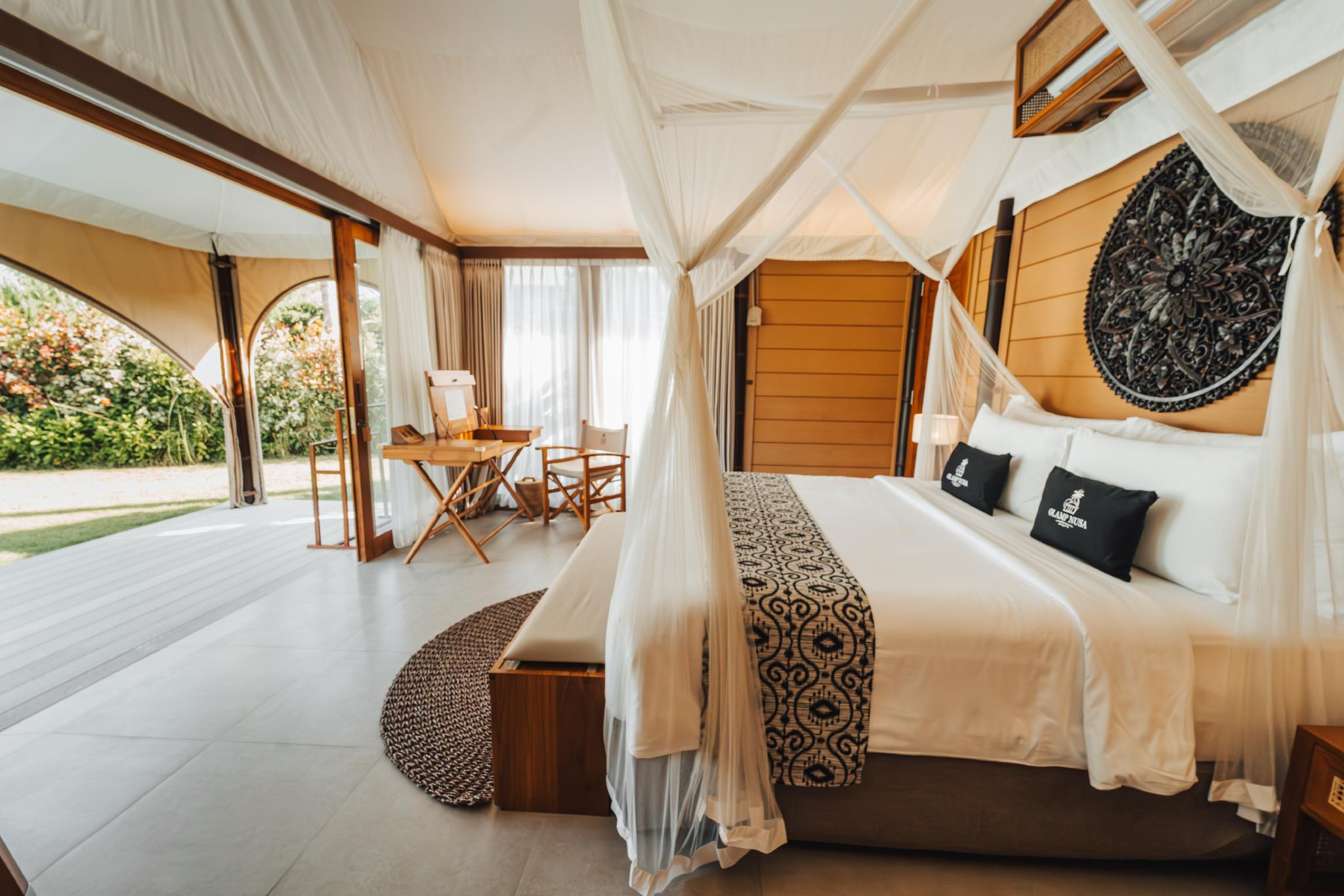 Deluxe, Double Bed, Lake View