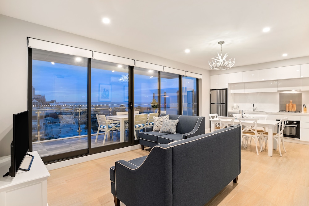 The Hamptons Apartments Corporate Keys 30/57