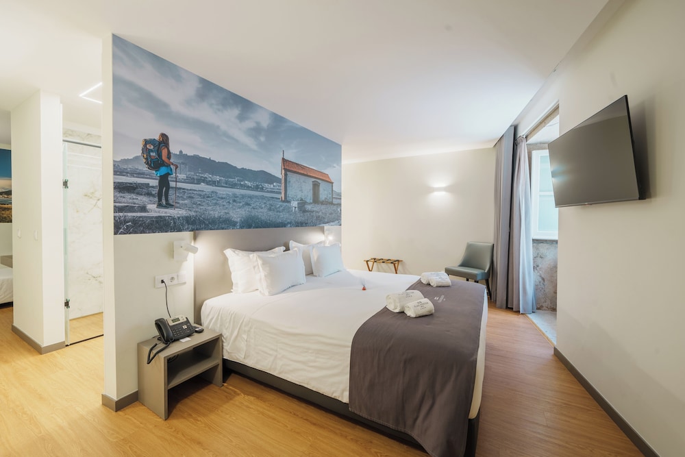Flag Design Hotel 16/38