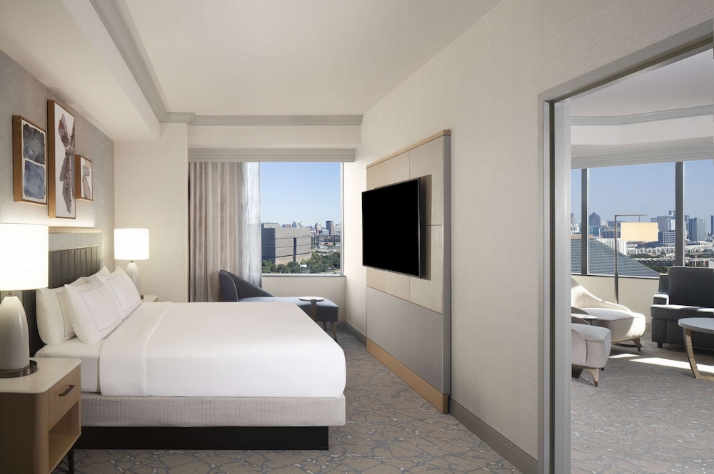 Tower, Premium, Suite, King Bed