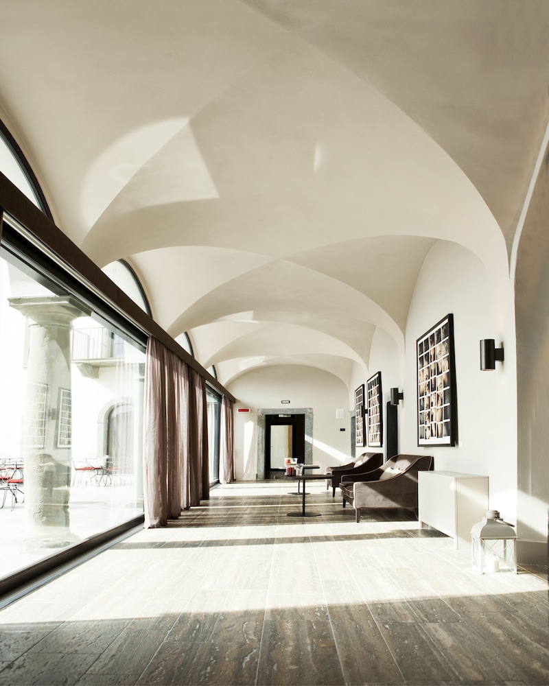Podere Castel Merlo Resort 30/34