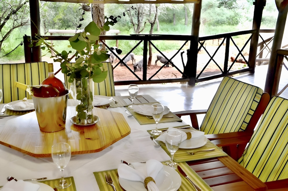 Nyala Luxury Safari Tents 28/50
