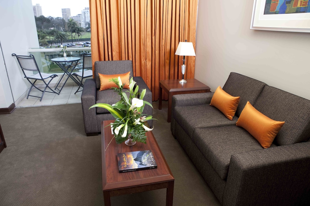 Delfines Hotel & Convention Center 28/50