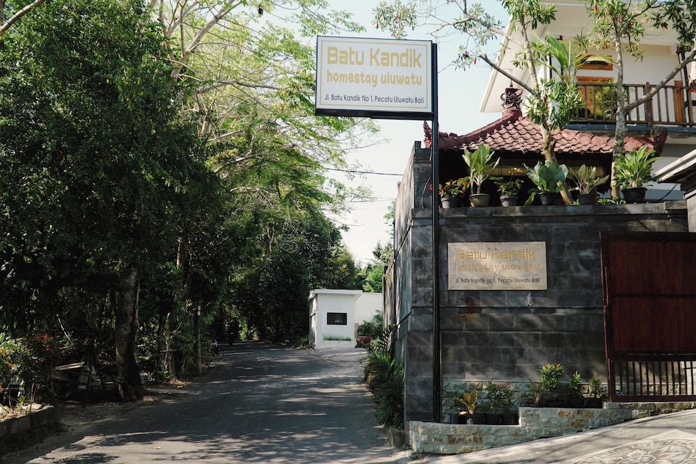 Batu Kandik Homestay 5/50