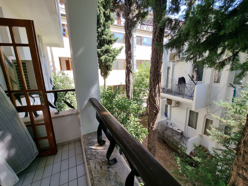 Sima Hotel 31/34