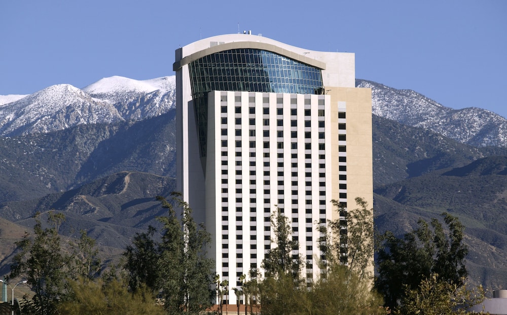 Morongo Casino Resort Spa 2/72