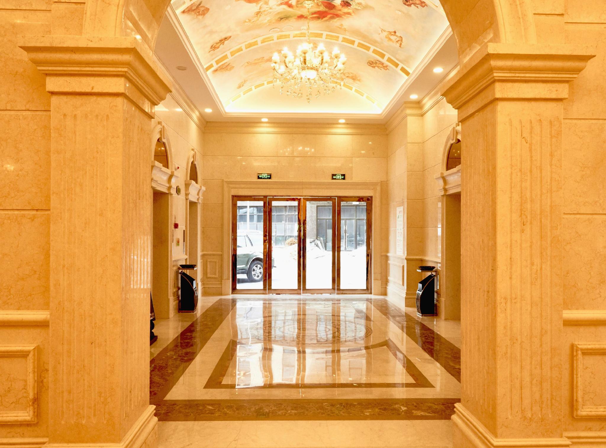 Vienna Shanghai Hongqiao National Convention And E 35/50
