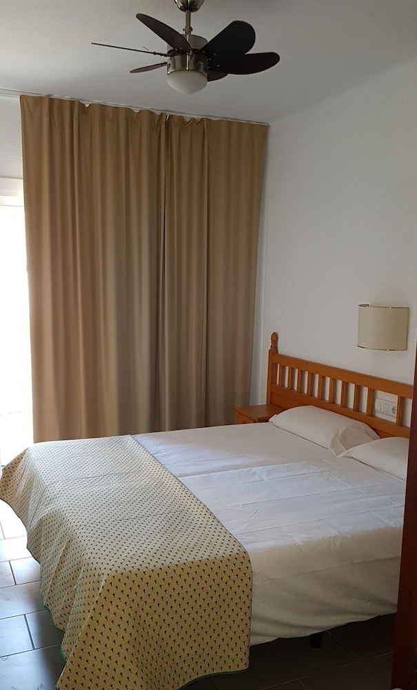 Hostal Isabel 10/37