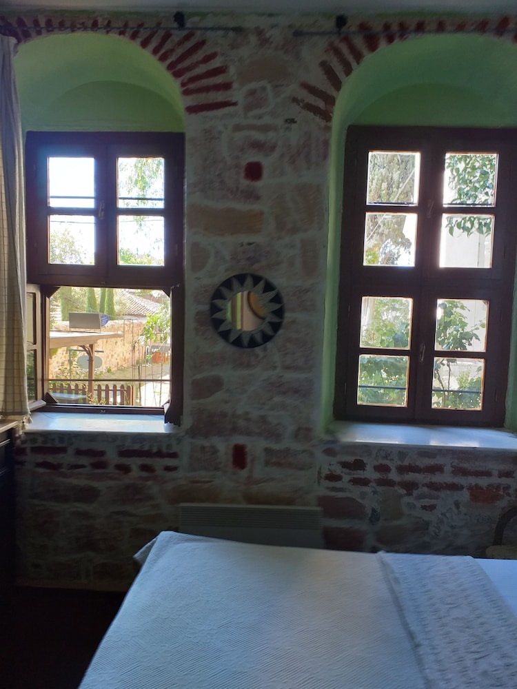 Cunda Zehra Teyzenin Evi photo2
