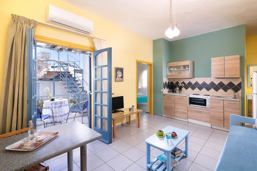 Afroditi Apartments 30/50